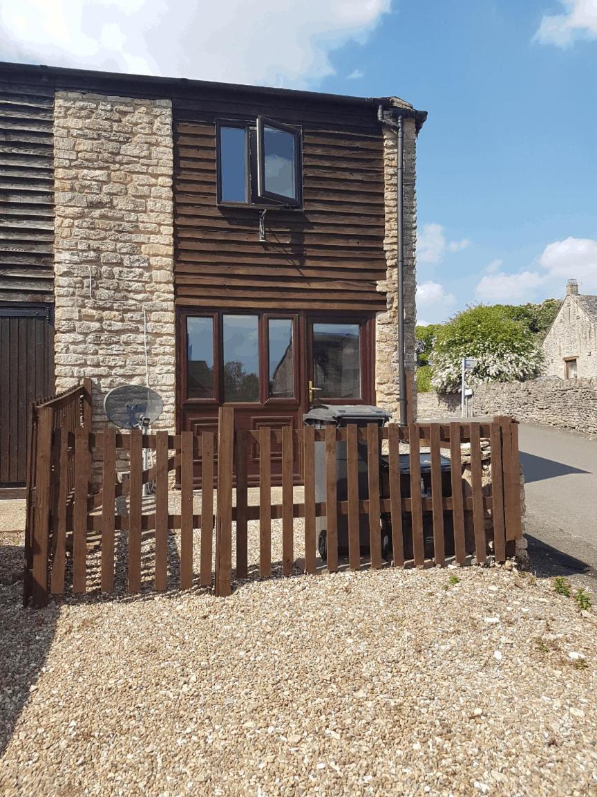Villa Mill View à Northleach Extérieur photo